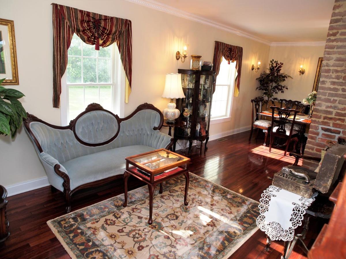 Ma Margarets House Bed And Breakfast Heathsville 外观 照片